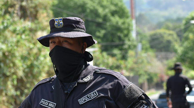 Un hombre asesina a disparos a su esposa y a dos de sus hijos en El ...