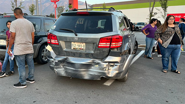 Le fallan los frenos y provoca accidente múltiple en bulevar Luis ...