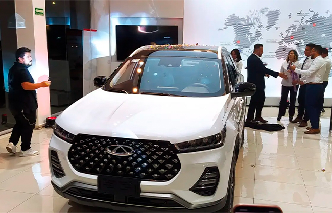 Autos chinos le abren a los bancos el negocio del crédito